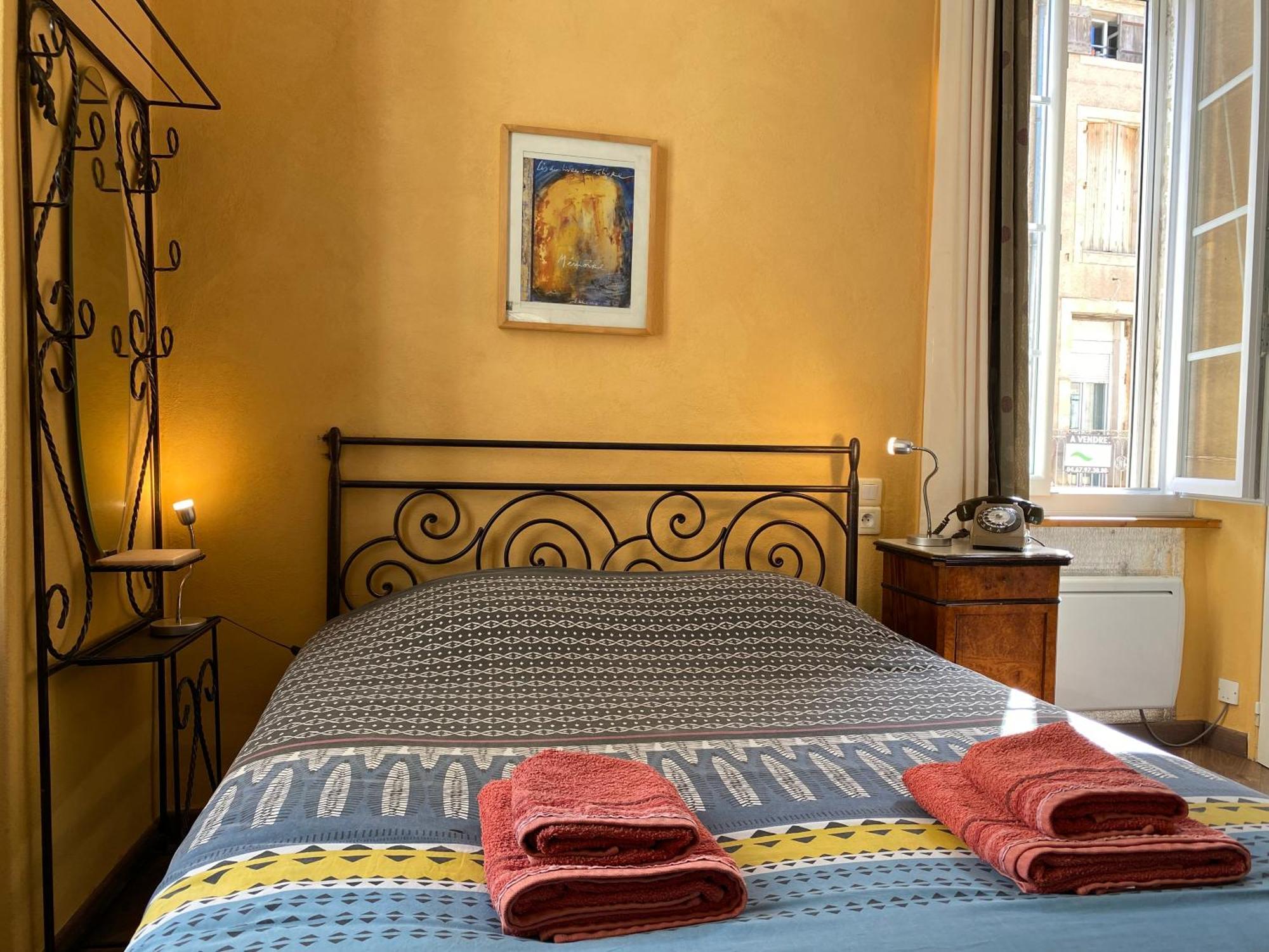Residence Verdi - Appartements Meubles En Centre Ville Bédarieux Buitenkant foto