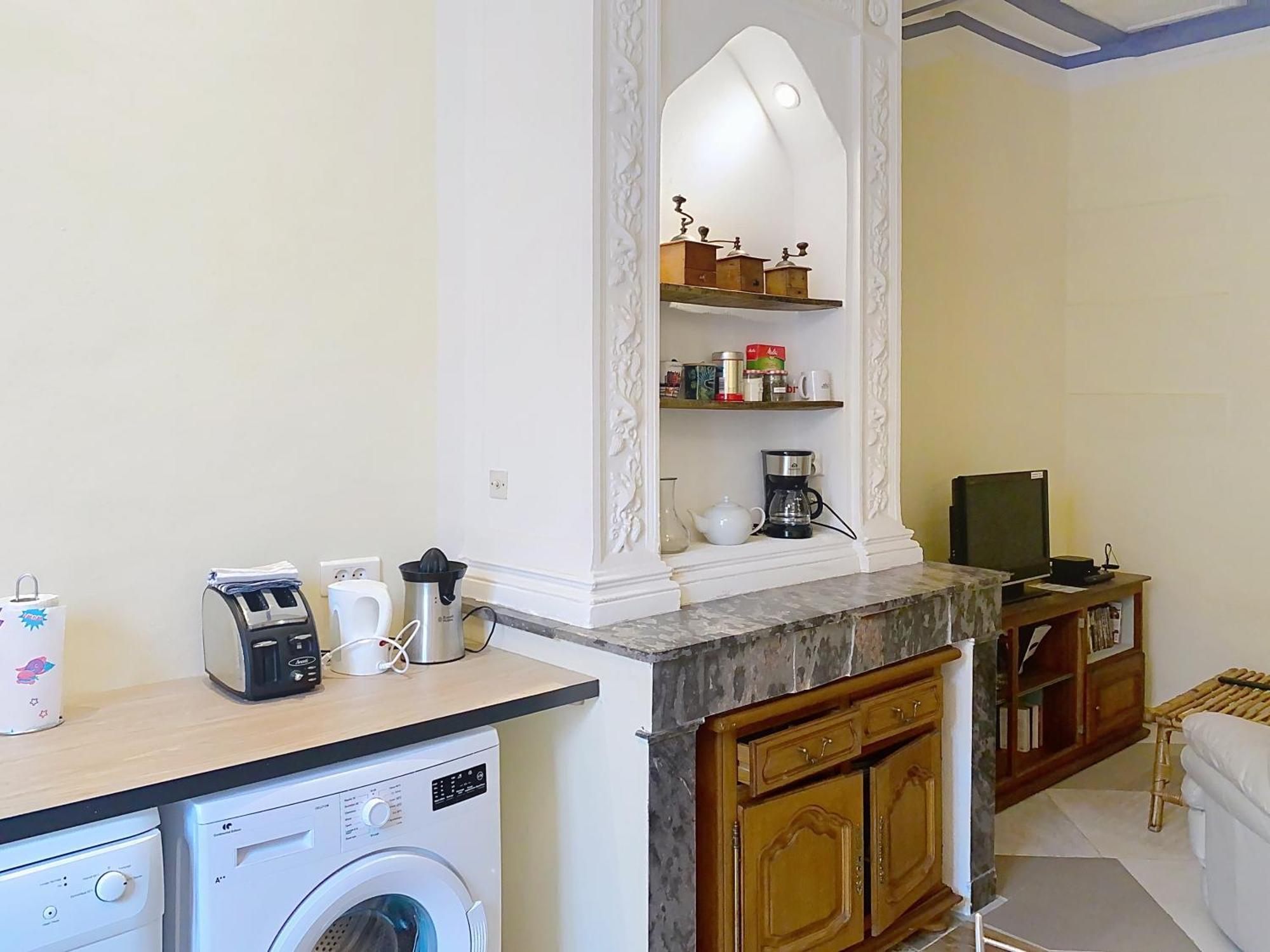 Residence Verdi - Appartements Meubles En Centre Ville Bédarieux Buitenkant foto